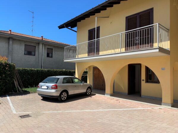 Villa unifamiliare via Cantalupa, 443, Cavaria con Premezzo