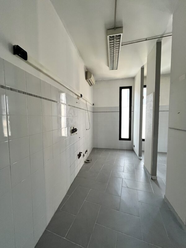 Laboratorio in Vendita - immagine 15
