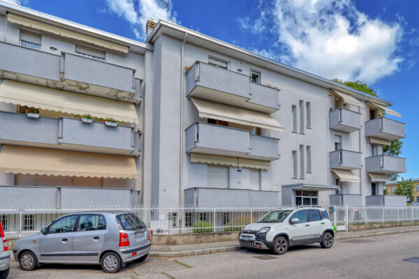 Trilocale via Ortella 33, Caiello, Gallarate